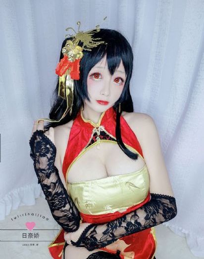 欧美羽绒服海报图片_最新电影在线观看
