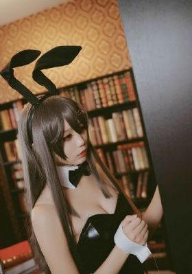 青青伊人久久综合一区_BD英语高清完整版