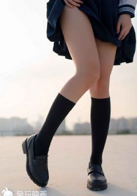 国产成人综合美女图片_剧情片免费在线观看