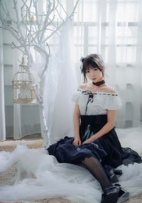 日韩免费r级视频_720免费观看最新